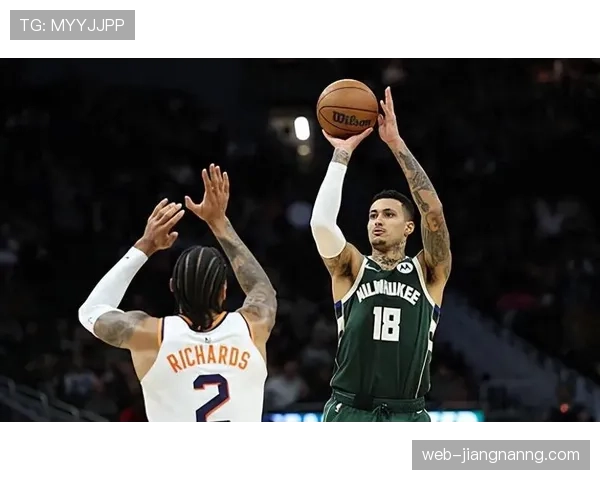 库兹马无球跑动提升得分效率 拉开球队空间贡献显著