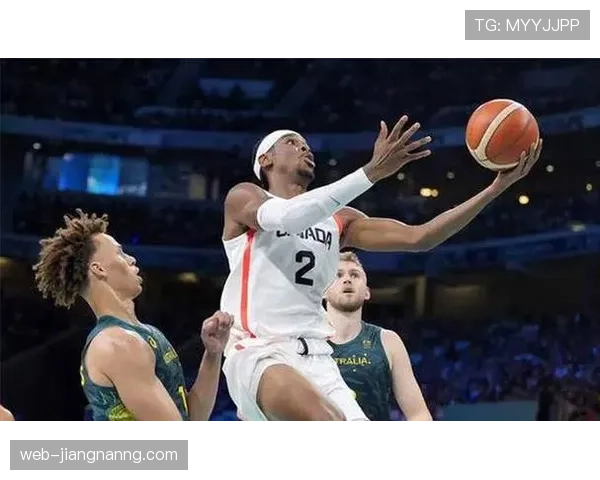 申京挡拆制造错位显著提升内线效率拉开团队得分空间